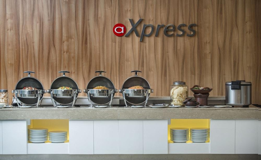 Amaris Hotel Samarinda Zewnętrze zdjęcie