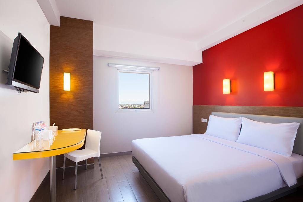 Amaris Hotel Samarinda Zewnętrze zdjęcie