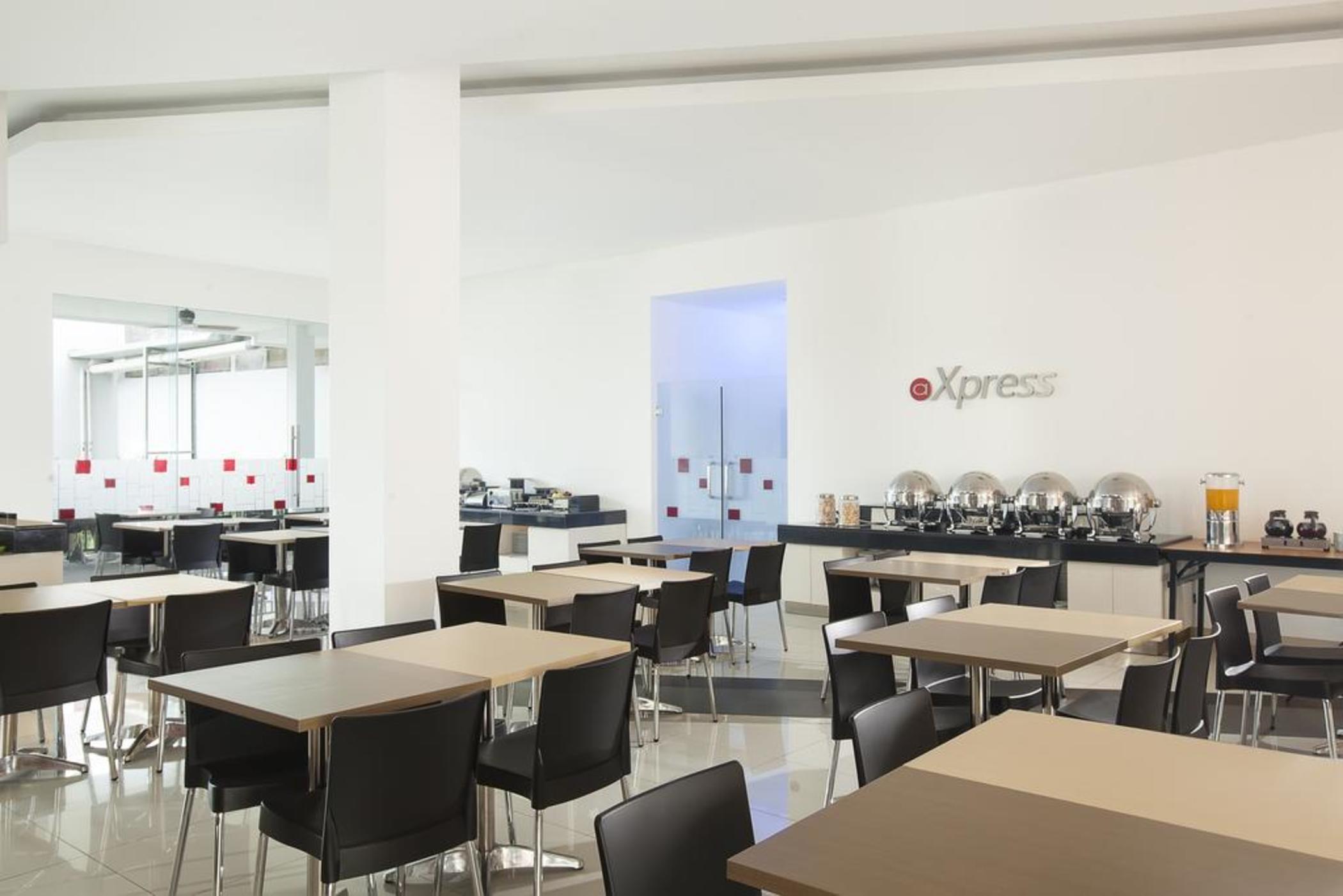 Amaris Hotel Samarinda Zewnętrze zdjęcie